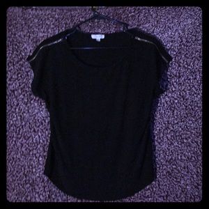 Black tee with zippers on arms